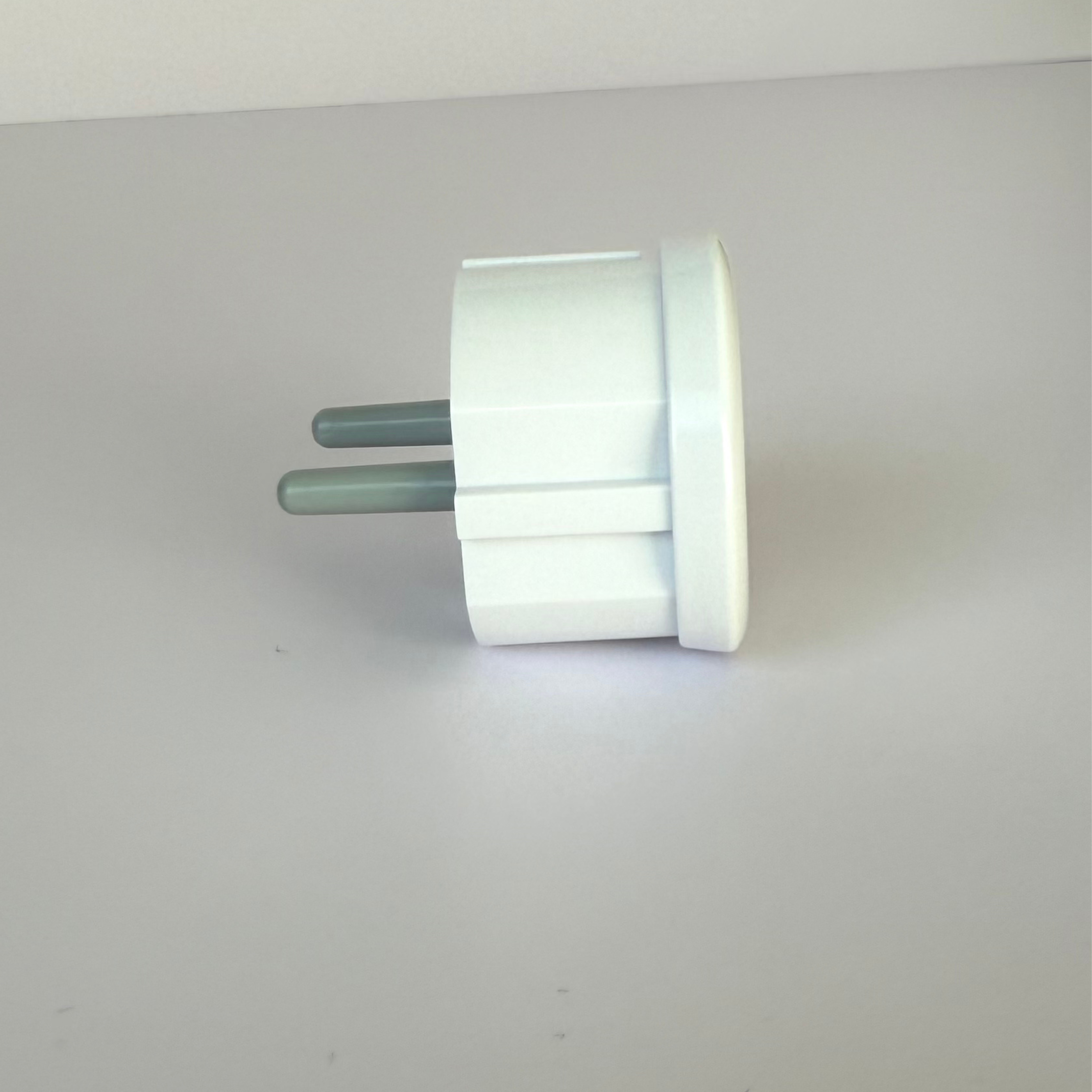 Earthing Type F Safety Adapter for grounding at work