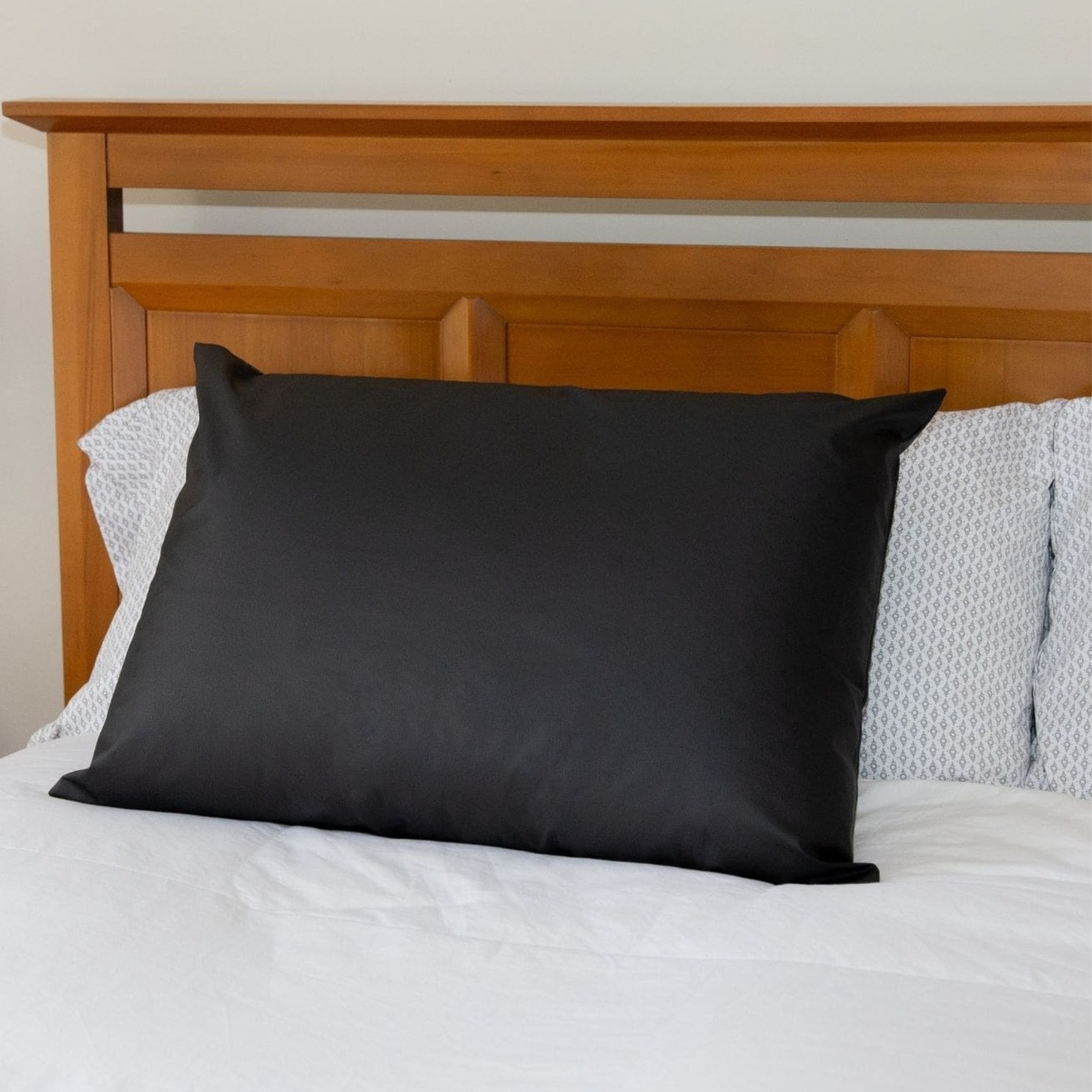 Earthing Elite Pillow Cover Kit Standard Size Clint Obers Products