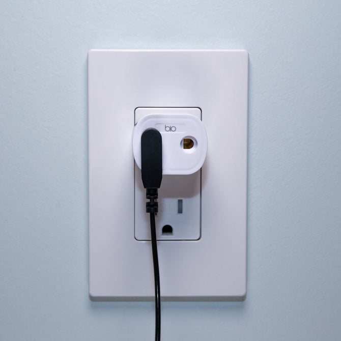  
                                    Plug in the Earthing Coil Cord to the Earthing Safety Adapter and get grounded while indoors. (1908596703345) 
                                
                                